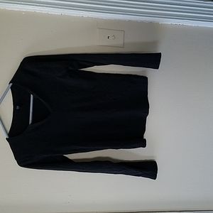 Gap long sleeve shirt black color small size